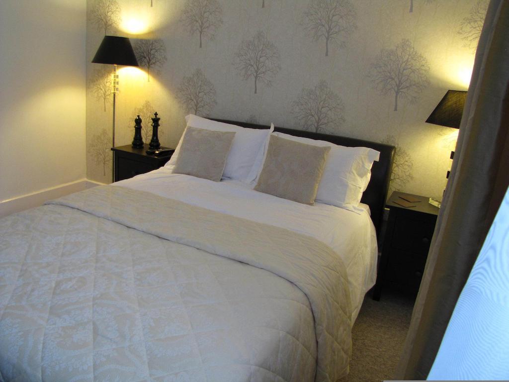 Bed and Breakfast Tregarth House Сент-Остел Номер фото